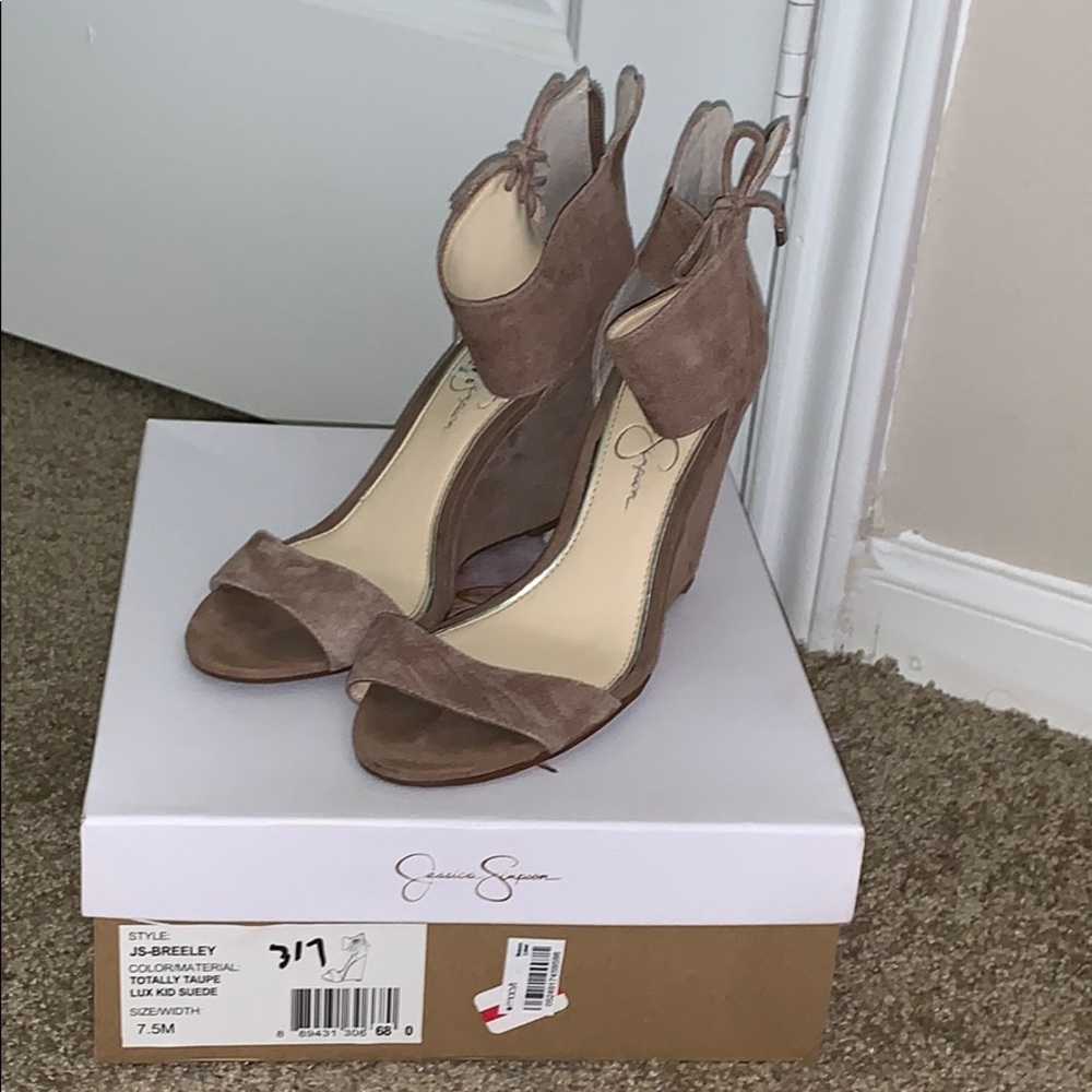 Jessica Simpson nude suede wedges